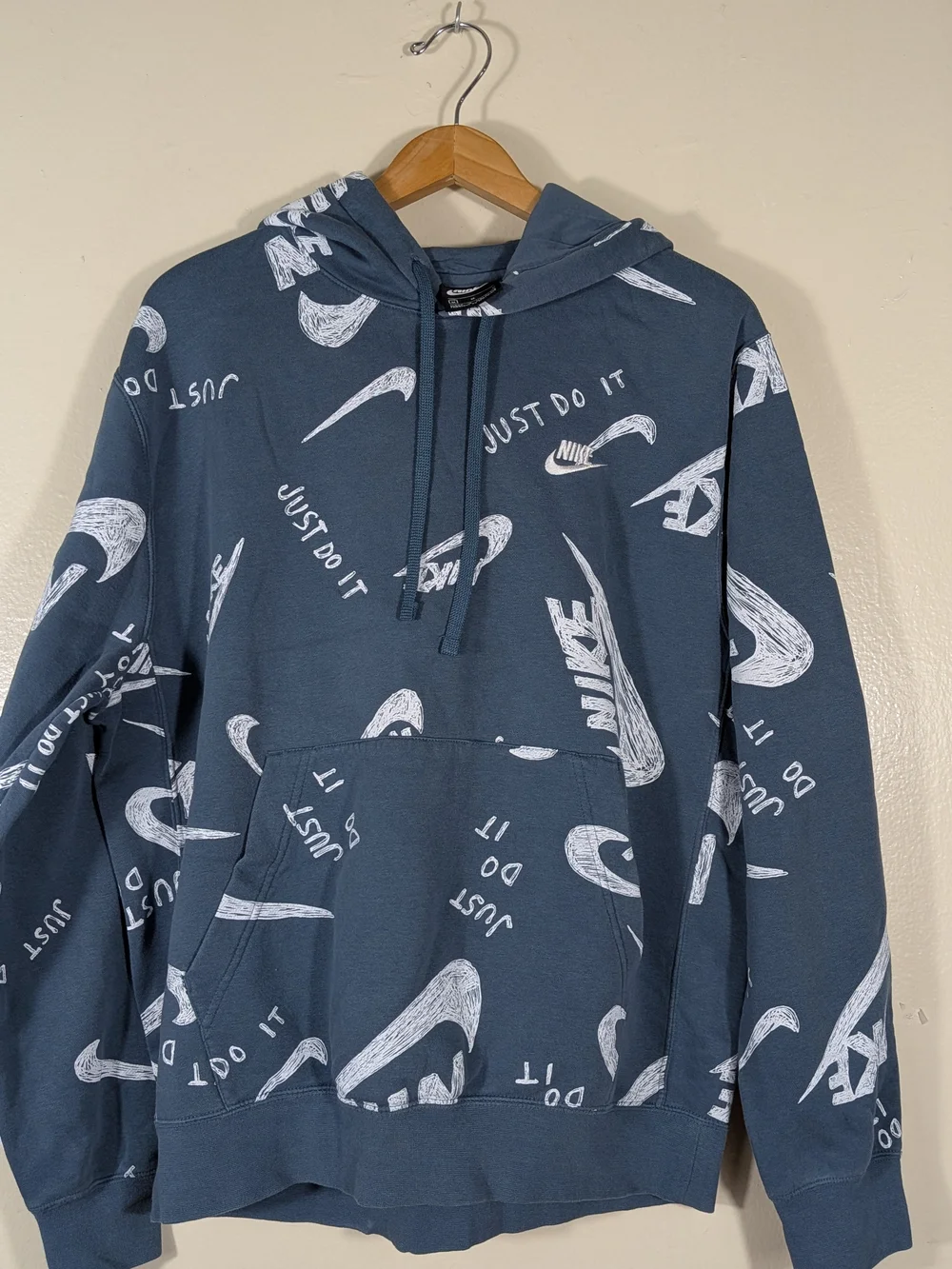 Nike men’s pullover